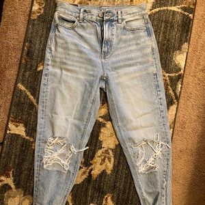 MOM JEAN